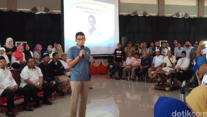 Sandiaga Uno Kampanye OK OCE di Cirebon