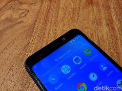 Unboxing Meizu C9, Ponsel Entry Level di Bawah Rp 1,5 Juta