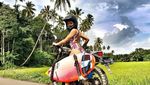 Gaya Liburan Atlet Surfing Peraih Rekor Dunia