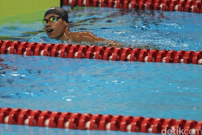 Indonesia memecahkan telor untuk raihan medali emas Asian Para Games 2018 hari ini. Jendi Pangabean finis terdepan di 100 meter gaya punggung S9 (tunadaksa).