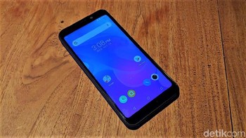 Tampak bagian depan Meizu C9. Foto: Adi Fida Rahman/detikINET