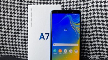 Setelah diperkenalkan di India, Samsung secara resmi meluncurkan Galaxy A7 di Kuala Lumpur.  (Foto: detikINET/Fino Yurio Kristo)