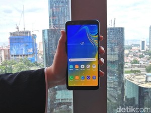 Ini Harga Galaxy A7 di Indonesia