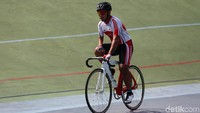 Tryagus sedang menjalani latihan persiapan Asian Para Games di Velodrome Manahan, Solo, Sabtu (21/9/2018) lalu