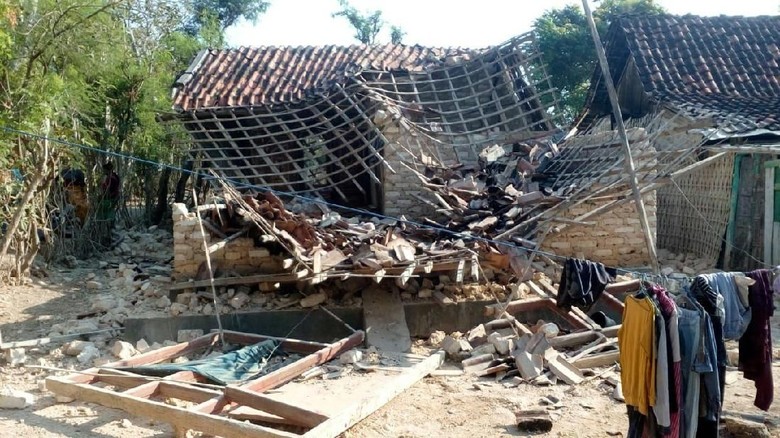 Gempa Situbondo Tak Lunturkan Toleransi Warga Sumenep Gempa Situbondo Tak Lunturkan Toleransi Warga Sumenep