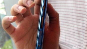 Karena selfie menjadi kebutuhan utama, kami memberikan kamera depan yang mumpuni, ujar VP Samsung Southeast Asia and Oceania Eugene Koh saat acara peluncuran yang juga diikuti detikINET, Kamis (11/10/2018). (Foto: detikINET/Fino Yurio Kristo)