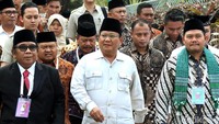 Dalam sambutannya Prabowo menyinggung soal kondisi ekonomi Indonesia saat ini.