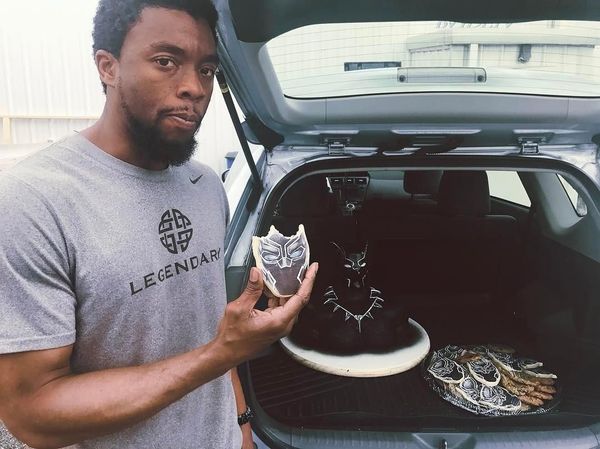 Aksi Keren Chadwick Boseman, si Black Panther yang Suka Kopi dan Kue