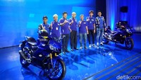 Yamaha merilis R25 dan R3 model terbaru pertama kali di Indonesia pada bulan Oktober. Sejak diluncurkan tahun 2014, Yamahza YZF-R25 telah menjadi populer berkat citra racing dan performanya. Foto: Ridwan Arifin