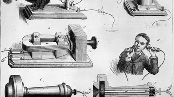 Bicara telepon, tak lengkap rasanya jika tidak menyebut nama Alexander Graham Bell. Inilah skema telepon buatannya dalam sebuah publikasi tahun 1872. (Foto: Illustrated London News/Getty Images)