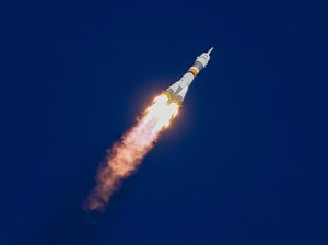 Bos Badan Antariksa Rusia Sindir SpaceX, Ada Apa?