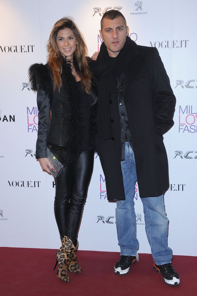 Nama Melissa Satta semakin populer ketika dia pacaran dengan pemain Inter Milan Christian Vieri. Sosoknya membuat heboh pada April 2011, ketika Vieri memutuskan cintanya dengan Melissa dan menuding wanita tersebut telah berselingkuh darinya. Foto: Getty Images