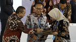 RI Jaring Investasi Infrastruktur Rp 202,5 T di IMF-WB