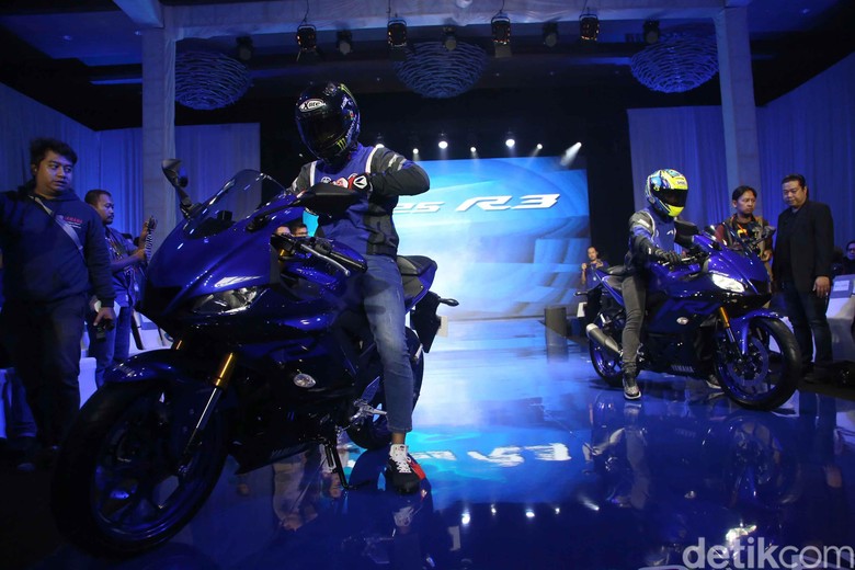 Yamaha R3, salah satu motor rakitan Indonesia yang laris di luar negeri. Foto: Pradita Utama Yamaha R3, salah satu motor rakitan Indonesia yang laris di luar negeri. Foto: Pradita Utama