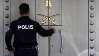 Tahun 2010, miliarder Saudi, Alwaleed bin Talal menugaskan Jamal Khashoggi untuk memimpin stasiun TV barunya yang bermarkas di Bahrain. (Foto: Dok. REUTERS/Murad Sezer)