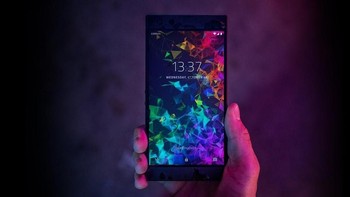 Razer Phone 2 direncanakan segera masuk pasar. Ponsel gaming ini punya RAM 8 GB dan prosesor Snapdragon 845. Foto: Razer