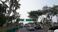 Foto: Letaknya berada di Jalan Raya Pagedagan, Tangsel, Banten. Tepatnya di dekat Perumahan Damai Indah Golf (Shinta/detikTravel)