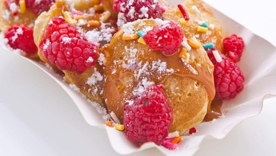 Nyamm! Sore Ini Enaknya Ngemil Poffertjes yang Empuk Lembut