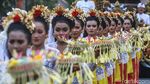 Foto: Senyum Gadis Bali & Parade Budaya di Acara IMF-World Bank