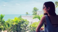 Foto: Ini saat Maya berada di Thailand. Dia menginap di Sheraton Samui Resort. (official_mayaali/Instagram)