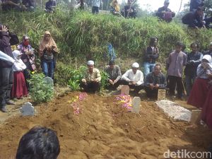 Kakak-Adik Korban Kebakaran di Cimahi Tewas Berpelukan
