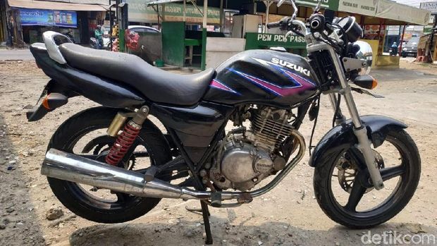 Kilas Balik si Motor Touring Suzuki Thunder 250