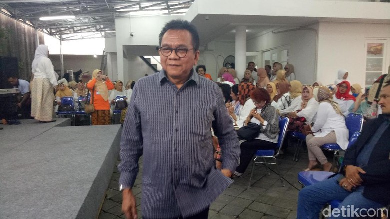 Puji Sandi, M Taufik: Di Mana-mana Wakil Harus Muda, Masa Lebih Tua? Puji Sandi, M Taufik: Di Mana-mana Wakil Harus Muda, Masa Lebih Tua?