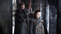 Usai bertemu kembali, Sansa dan Arya kembali bersatu setelah menghabisi Littlefinger. Dok. HBO