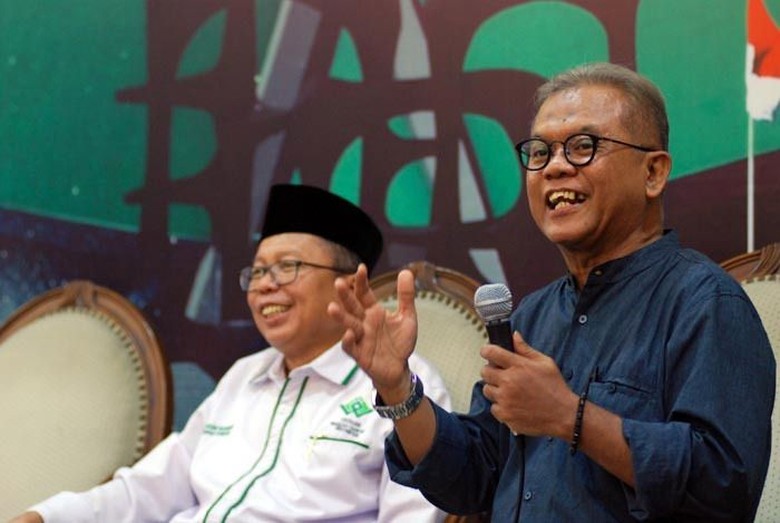 MPR Ingin Pelapor Kasus Korupsi Dapat Perlindungan MPR Ingin Pelapor Kasus Korupsi Dapat Perlindungan