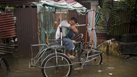 Filipina juga memiliki moda transportasi serupa becak bernama trisikad. Paula Bronstein/Getty Images.