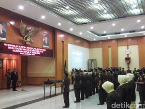 Jaksa Agung Lantik 7 Kepala Kejaksaan Tinggi
