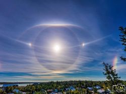 Kumpulan Potret Sun Dog, Saat Matahari Terlihat Lebih dari Satu