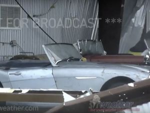 Mobil-mobil Klasik yang Jadi Korban Badai Michael