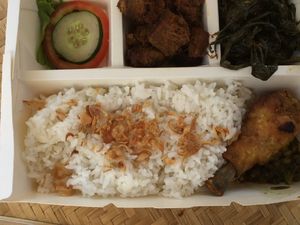 Wow! Nasi Padang Rp 95.000 Dijajakan di Pertemuan IMF-World Bank