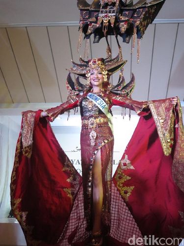 Wakili Indonesia, Vania Herlambang Masuk 15 Besar Miss International 2018