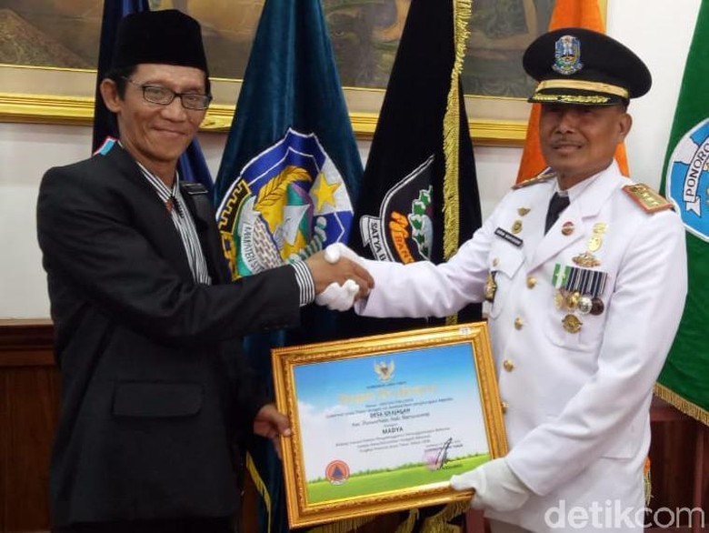 Desa di Banyuwangi Raih Penghargaan Tangguh Bencana Desa di Banyuwangi Raih Penghargaan Tangguh Bencana