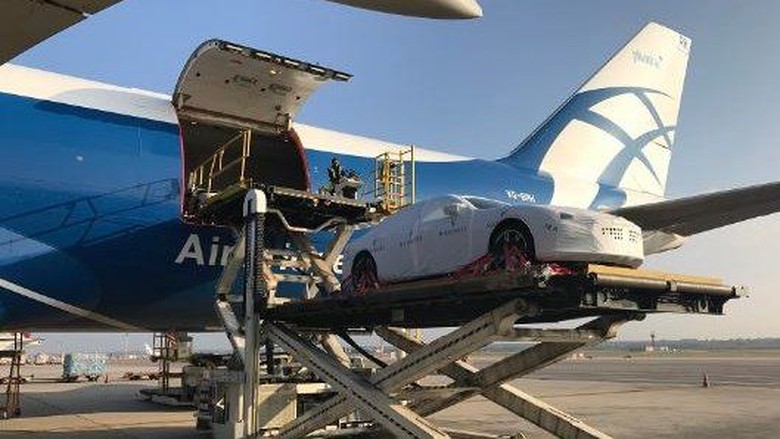 Papua Nugini saat membeli mobil untuk delegasi KTT APEC. Foto: ABC Australia Papua Nugini saat membeli mobil untuk delegasi KTT APEC. Foto: ABC Australia