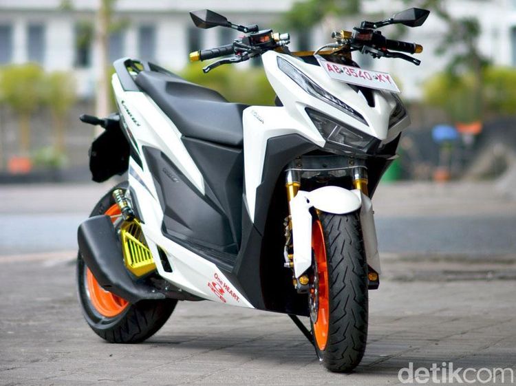 Honda Vario 150 Dimodif Kekar Bak Moge