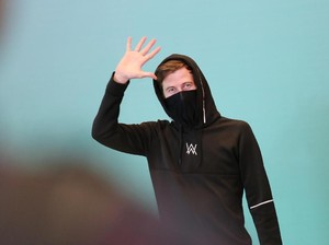 Nih Nomor WA Alan Walker, Bisa Chat Langsung!