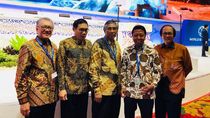 Ketum PPP Puji Jokowi yang Salami Peserta IMF-WB Ketum PPP Puji Jokowi yang Salami Peserta IMF-WB