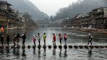 Foto: Fenomena Gunung Melayang di China