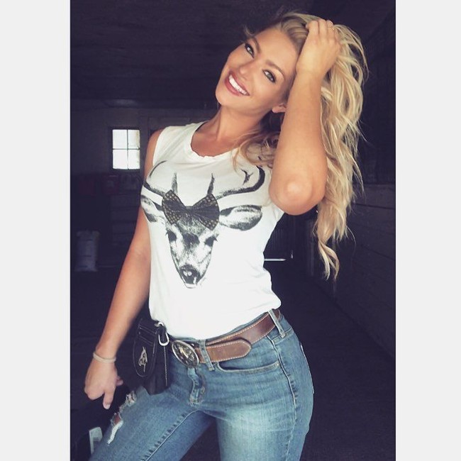 Ketika pertama kali mendaftar, Shannon Ihrke sebenarnya sempat dipandang sebelah mata. Namun hal itu malah membuatnya lebih termotivasi untuk masuk angkatan laut. Foto: Instagram @shannonihrke