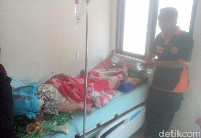 BPBD: Satu Warga Luka Berat Korban Gempa Situbondo BPBD: Satu Warga Luka Berat Korban Gempa Situbondo