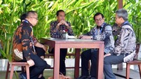 Rehat itu dilakukan usai melepas PM Vietnam Nguyễn Xuân Phúc yang meninggalkan BNDCC, Nusa Dua, Bali. Istimewa/Dok.Biro Pers Setpres.