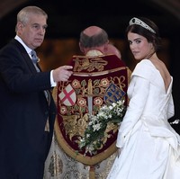 Aku masih ingat betul betapa gugupnya aku beberapa hari sebelum operasi. Setelah tiga hari dirawat secara intensif, aku tinggal di bangsal selama seminggu dan memakai kursi roda selama enam hari, tutur Eugenie, dalam sebuah wawancara beberapa waktu lalu. Foto: Toby Melville/Getty Images