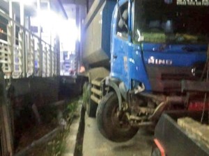 Pagar Ditabrak Truk, Halte TransJ Gedong Panjang Bisa Digunakan