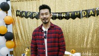 Namun entah kenapa tiba-tiba keduanya putus dan batal menikah. Pool/Ismail/detikFoto.