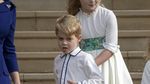 Tampang Jahil Pangeran George dan Charlotte di Nikahan Putri Eugenie