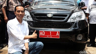 Jokowi-Esemka Dulu dan Sekarang