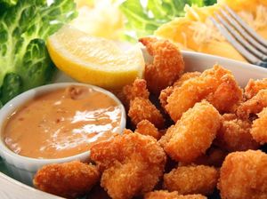 Si Kecil Doyan Gorengan? Bikin Saja Udang Popcorn yang Renyah Ini
